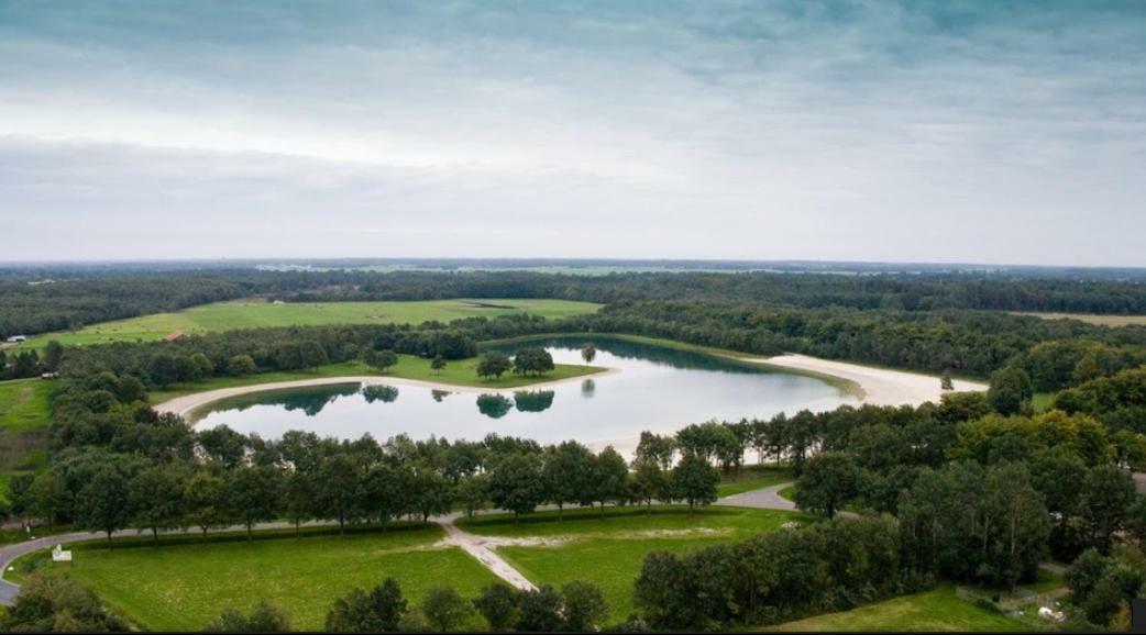 De Riekhoff Villa Een-West Bagian luar foto