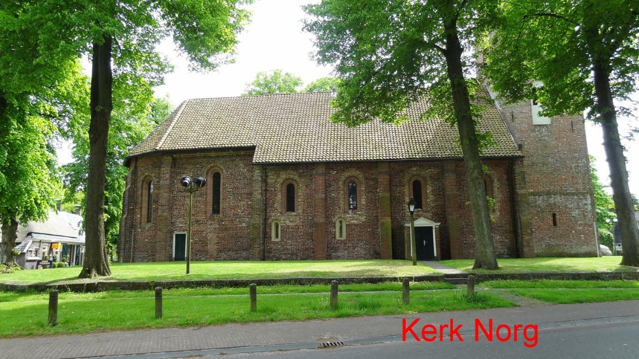De Riekhoff Villa Een-West Bagian luar foto