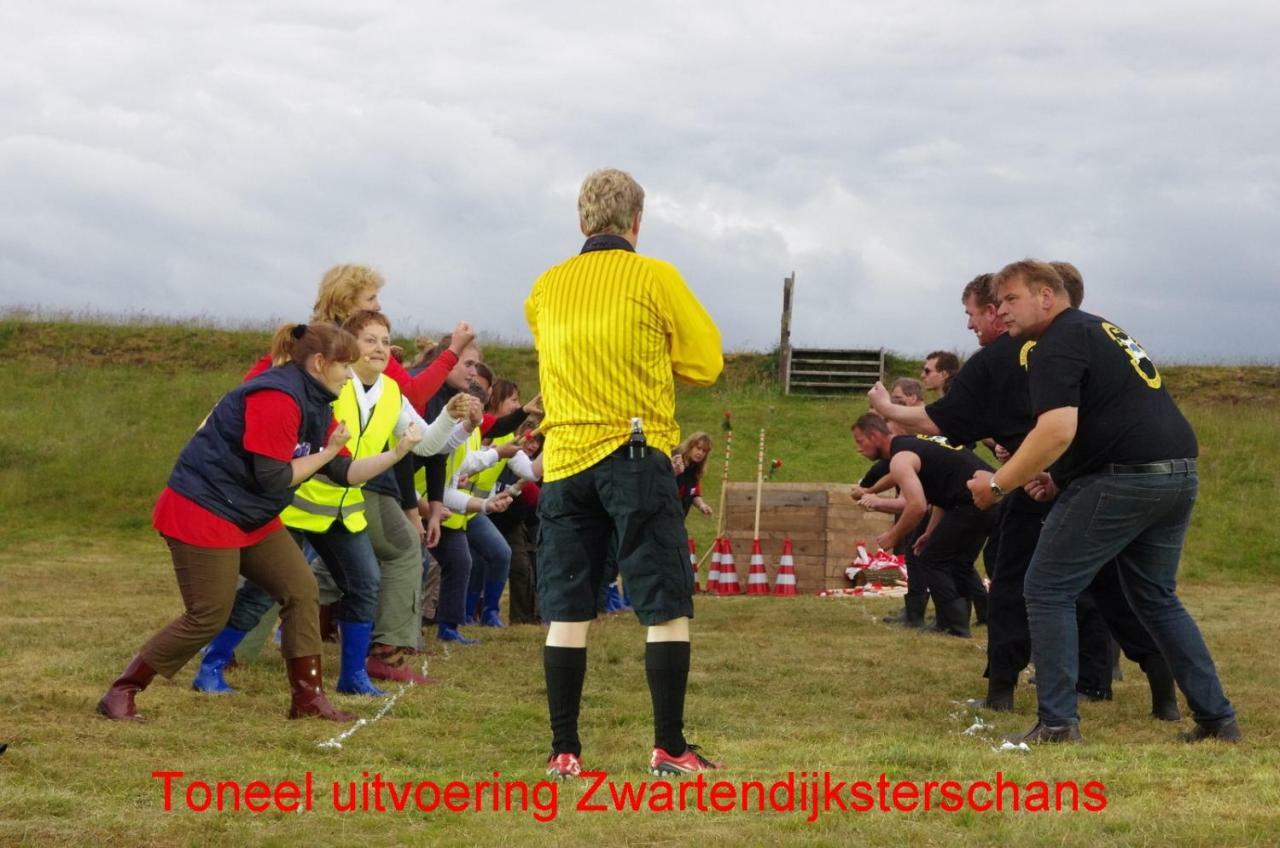 De Riekhoff Villa Een-West Bagian luar foto