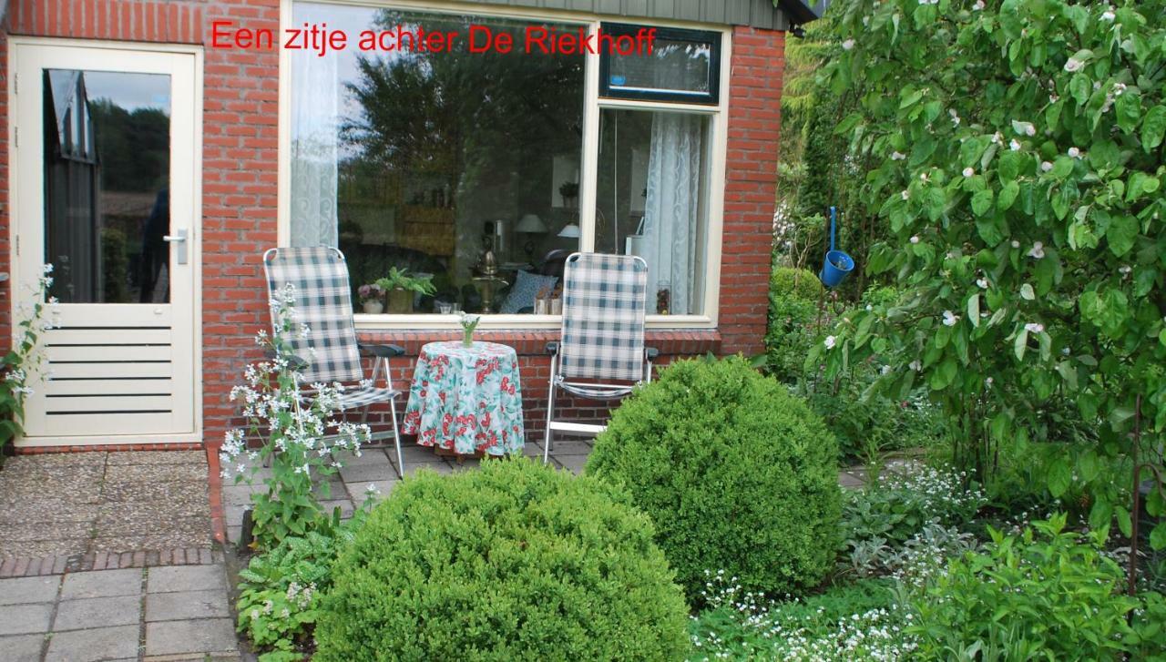 De Riekhoff Villa Een-West Bagian luar foto