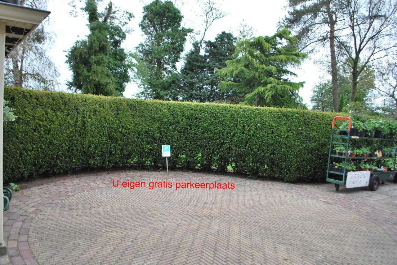 De Riekhoff Villa Een-West Bagian luar foto